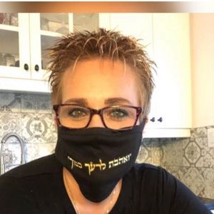 Meet your Posher, Arielle